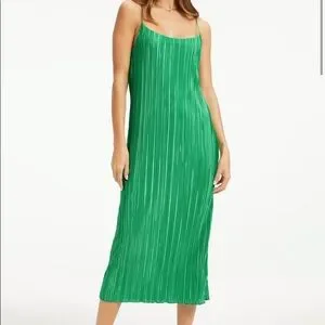 slim fit dress slacks GOOD AMERICAN ALWAYS FITS PLISSE WIDE LEG PANT  Shop at the Mix
